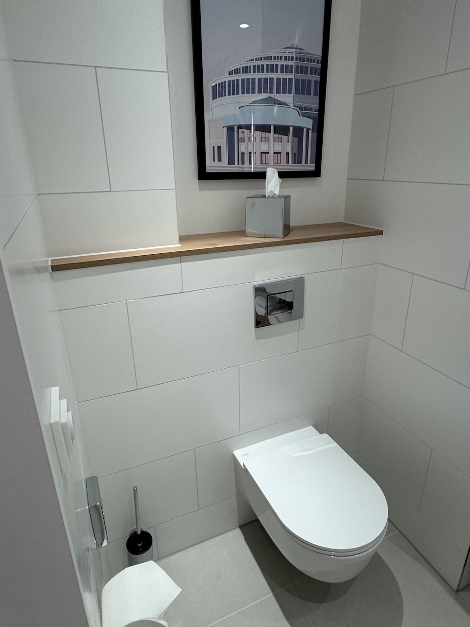 Kaffeestation und Safe